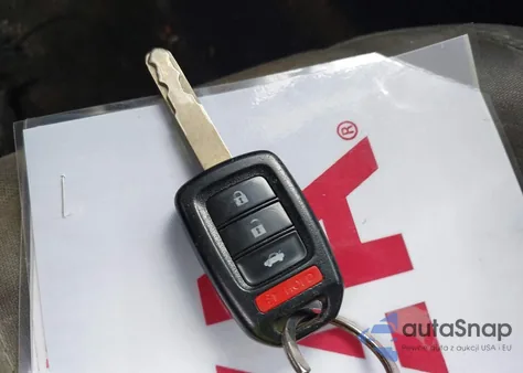 2016 Honda Civic Lx z USA, uszkodzony, nr VIN 19XFC2F5XGE041558